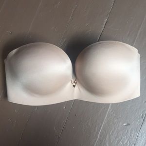 Strapless Victoria secret push up bra